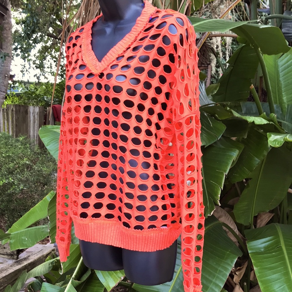 Open knit top - Picture 2 of 7